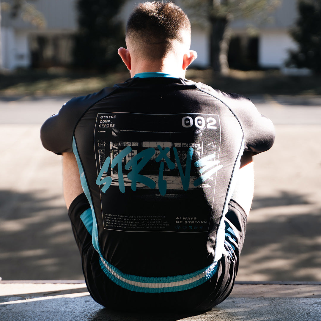 STRIVE COMP 002 LS Rashguard